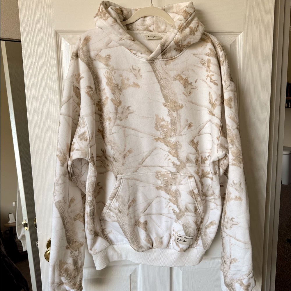 COMFRT camo white oak hoodie